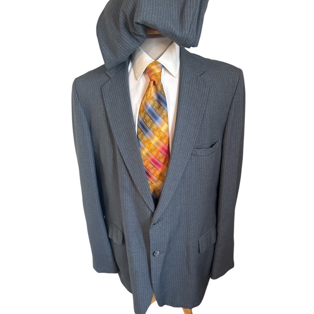 Custom Suit Mens 46XL  Jacket Pants 40 x 34 Chalk Blue Pinstripe VTG Wool Blend